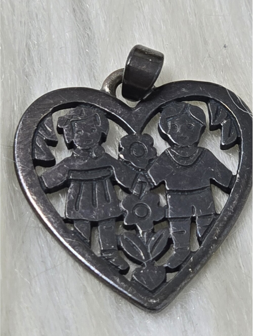 James Avery Retired Sterling Heart Children Charm Pendant